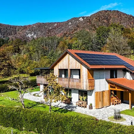 Hisa Na Hribu- A Peaceful Hilltop Escape Above River Kolpa Kostel