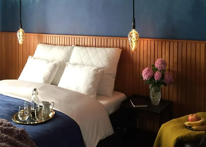 Hisa Na Hribu- A Peaceful Hilltop Escape Above River Kolpa شقة *