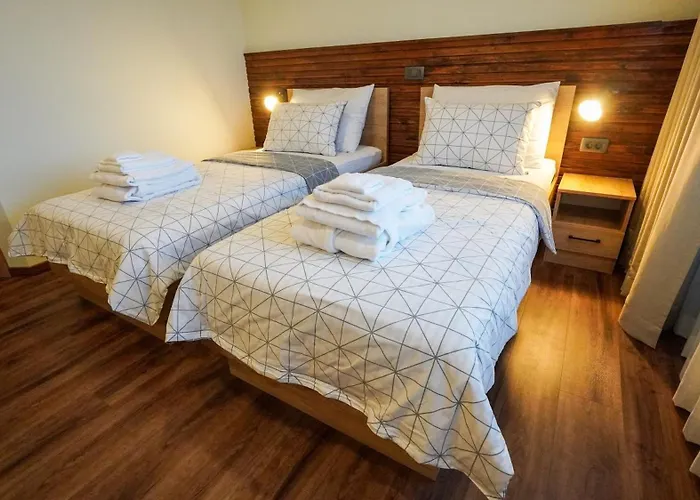 Hisa Na Hribu- A Peaceful Hilltop Escape Above River Kolpa شقة Kostel