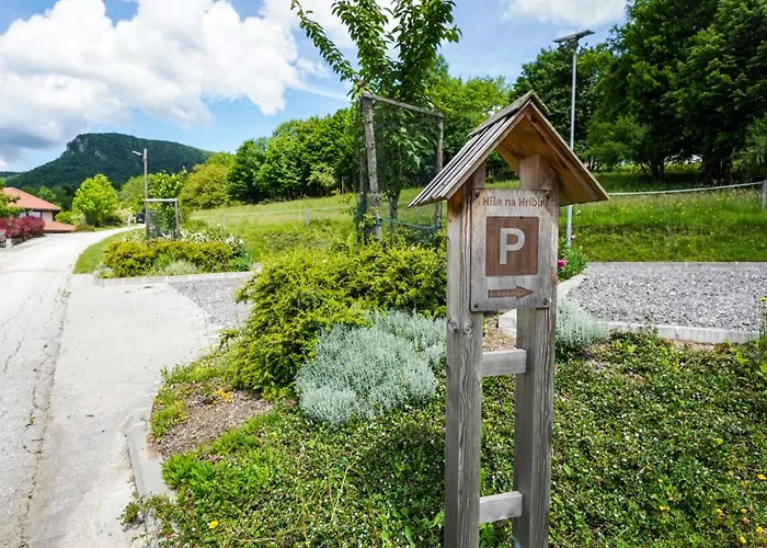 Hisa Na Hribu- A Peaceful Hilltop Escape Above River Kolpa * Kostel