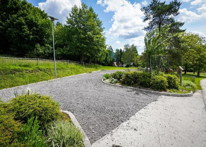 Hisa Na Hribu- A Peaceful Hilltop Escape Above River Kolpa شقة Kostel